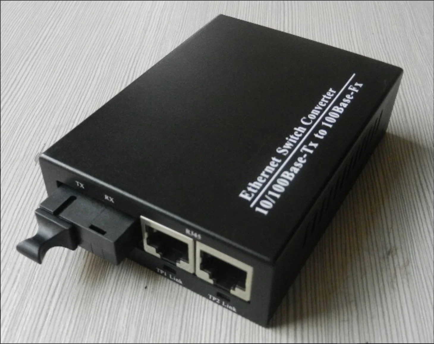 سعر لطيف 10/100/1000 متر FC من ألياف منفذ FC إلى وسائط Ethernet المحول