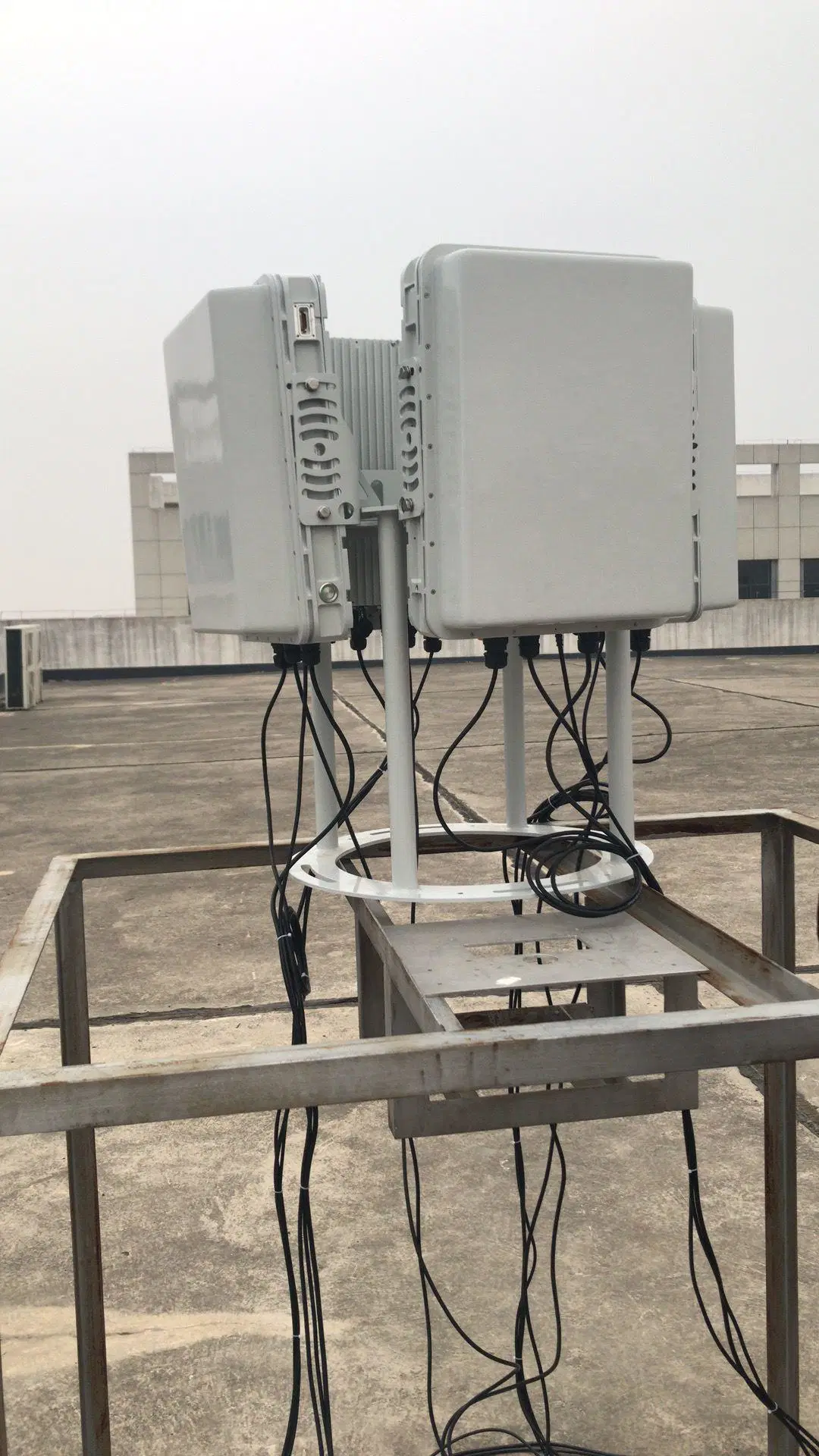 Compact and Mobile Security Surveillance Radar for Tactical Applications