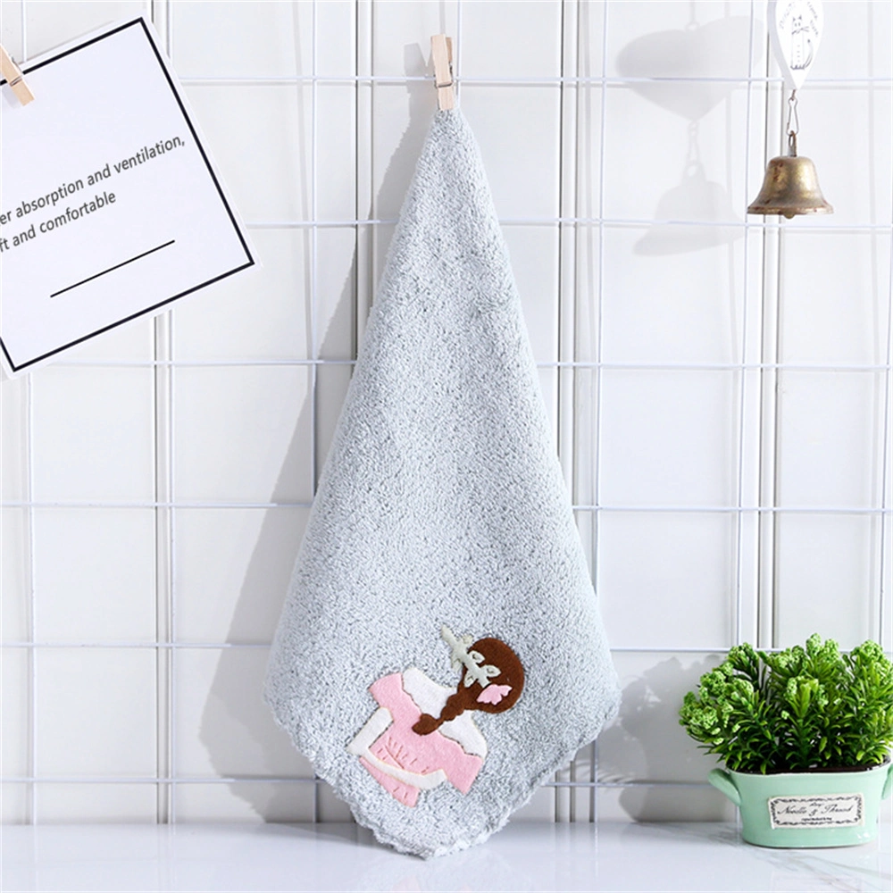 O bebé Bronzeiam e toalhas de rosto para lavar os toalhetes Toalha de banho