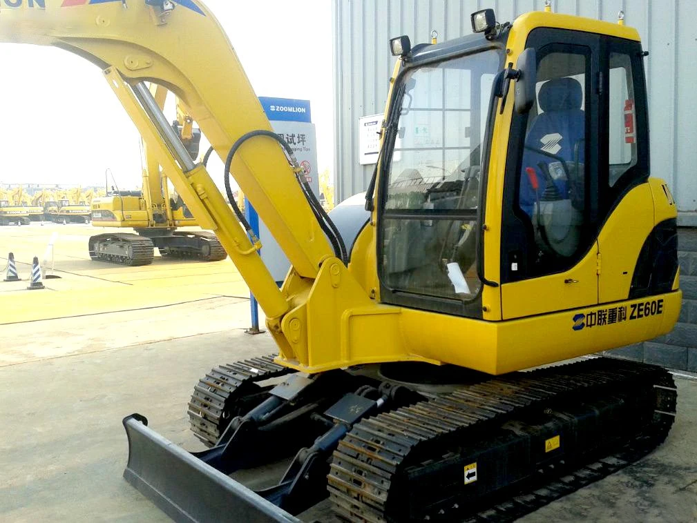 21 Ton Excavate Machine with 0.9cbm Bucket Ze215e