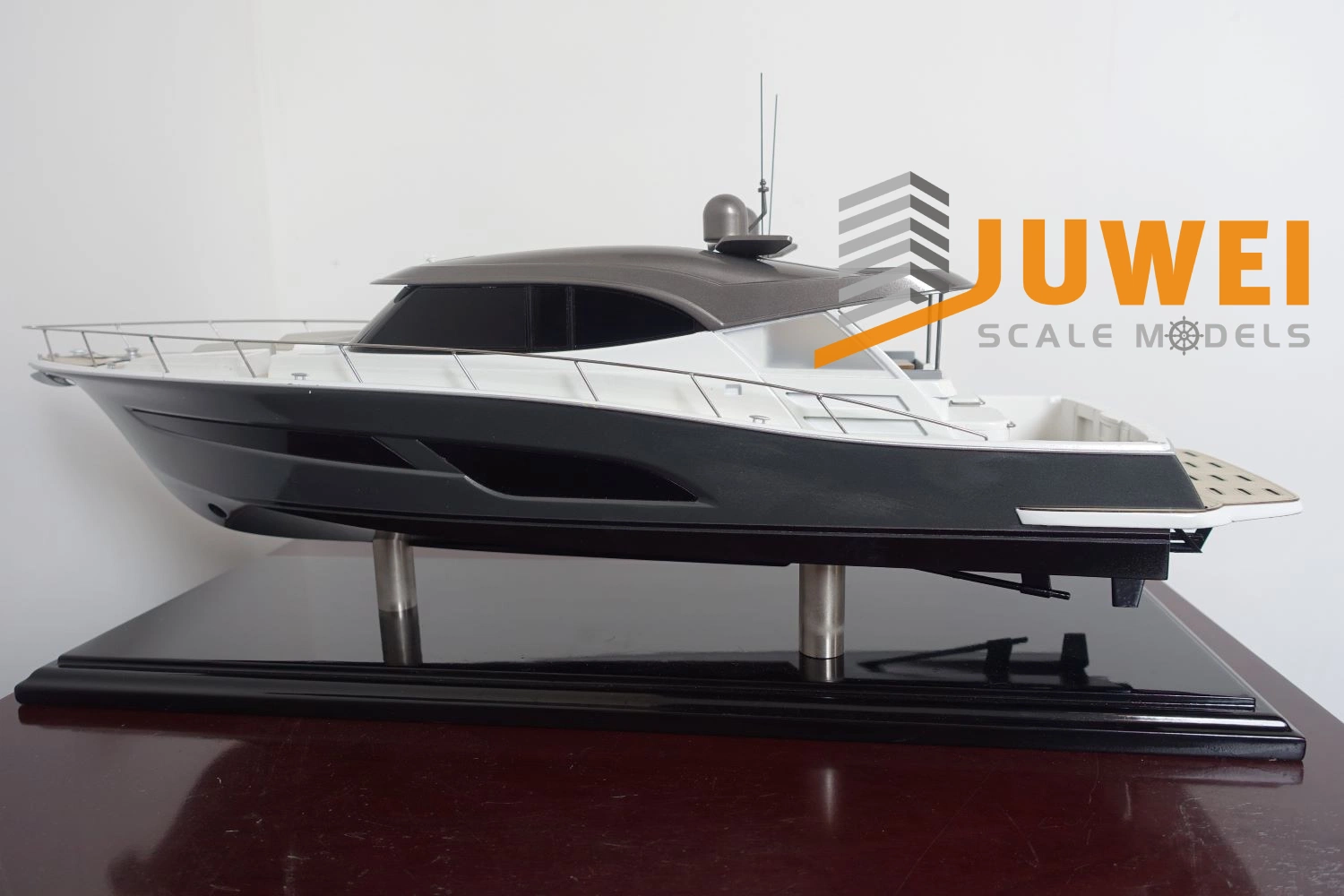 Handmade Yacht and Vessel Model Maker (JW-07)