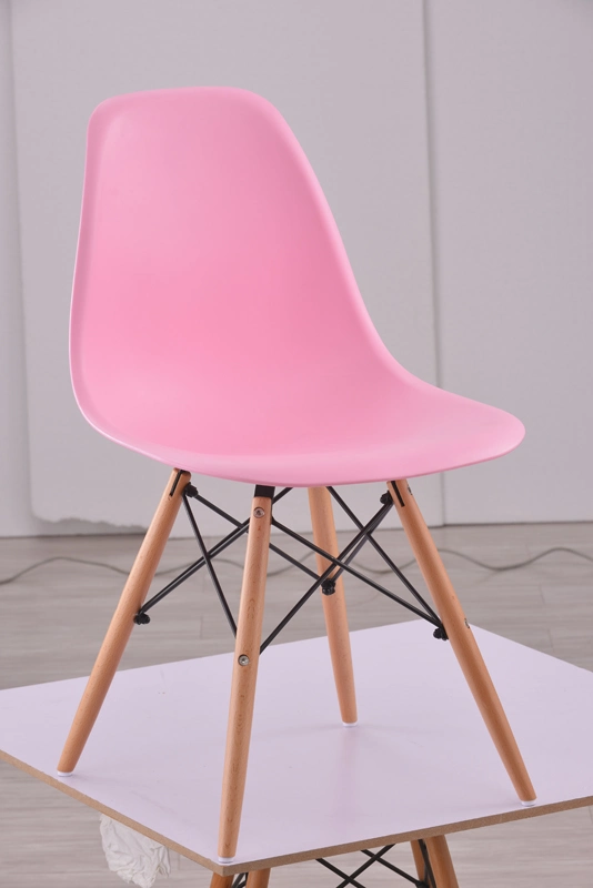 Modern Design Plastic Seat Durable Metal Base Dining Chair