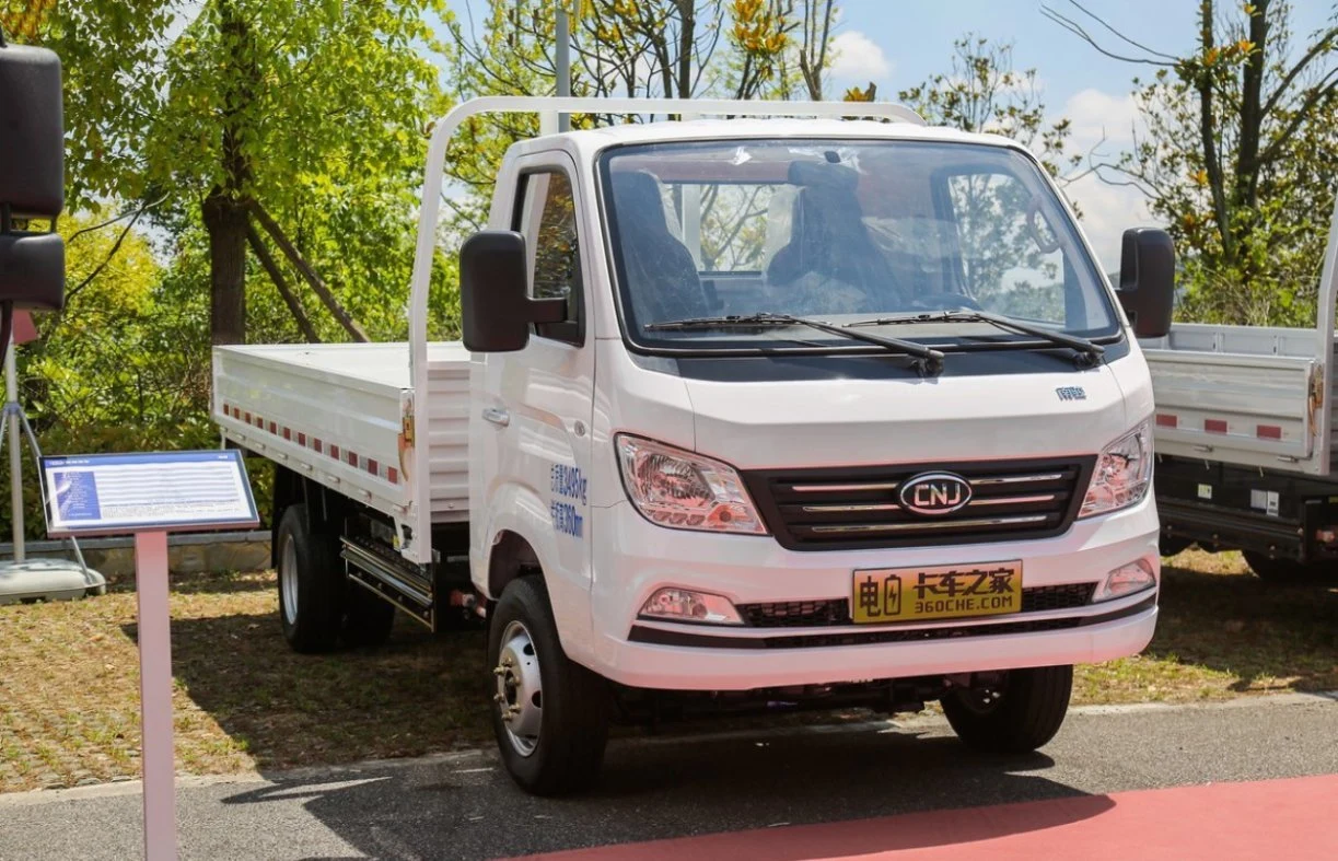 2023 Chinese Brand Cnj New Electric Truck 4.11m Mini Cargo Tuck for Sale