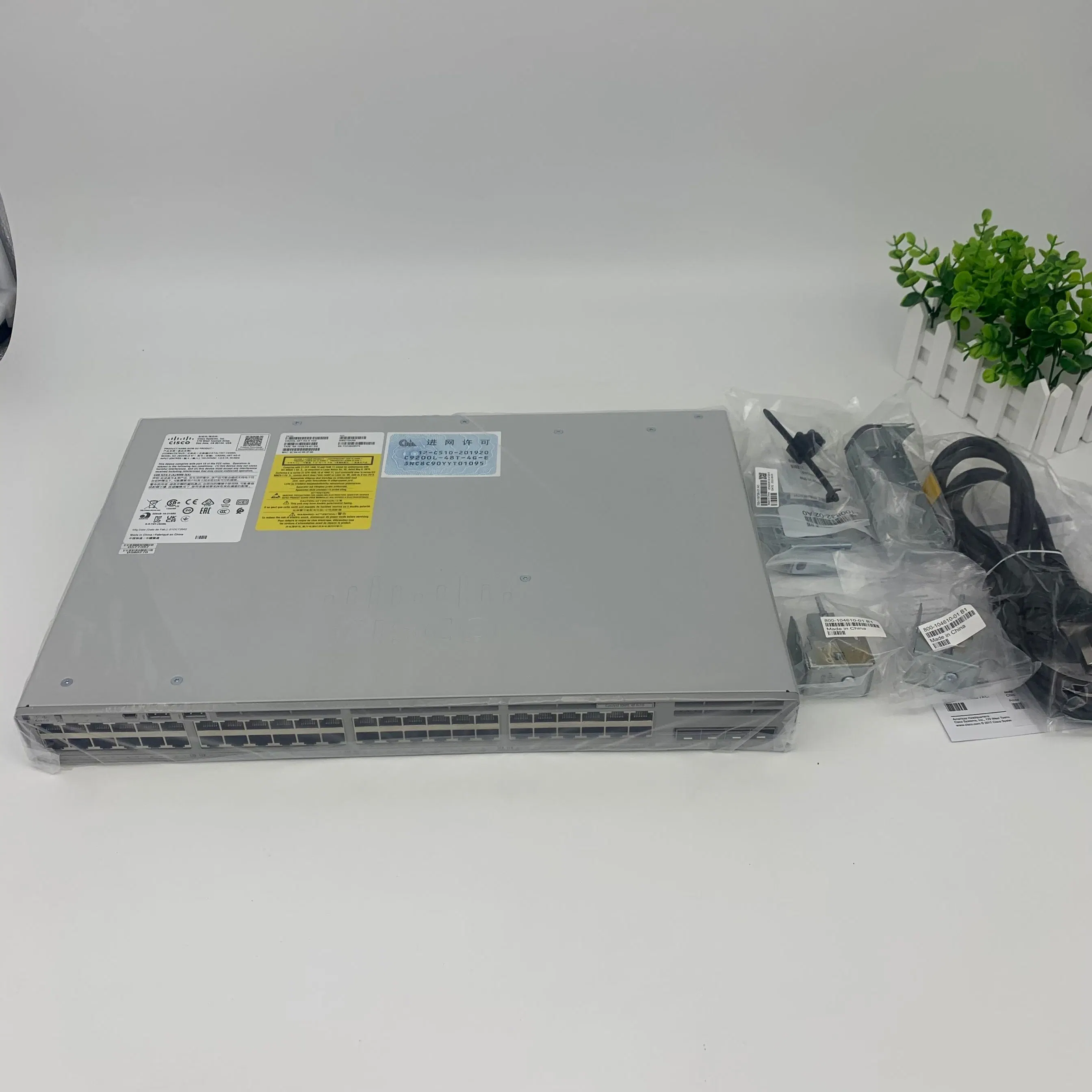 Cisco C9200L 48 Poe Ports 4X10g Advantage Network Switch C9200L-48p-4X-a