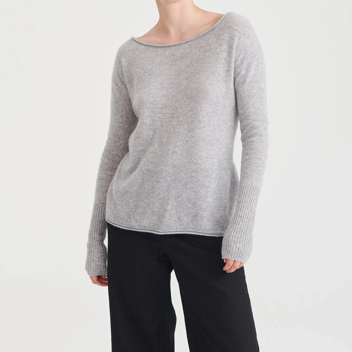 100% Cashmere Knitted Rolled Edge Boat-Neck Ladies Fashion Sweater Apparel