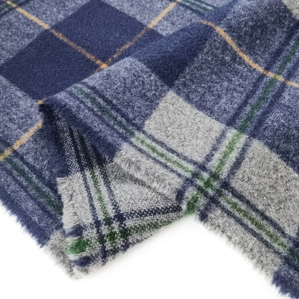 Factory Directly Sell Woolen Brush Flannel Fabric Polyester for Winter Overcoat