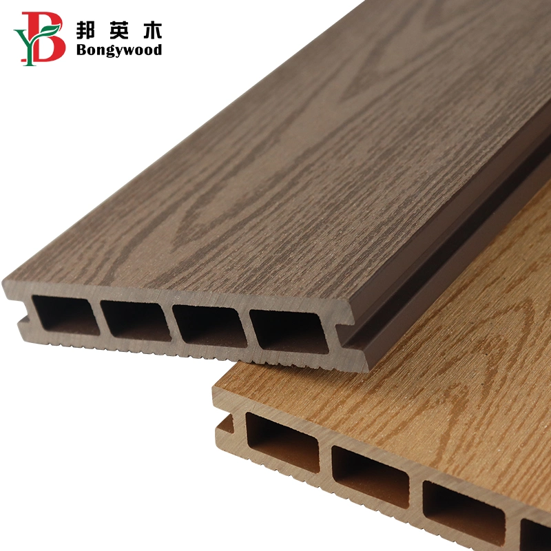 140X25mm agujero cuadrado WPC Classic Decking Plate Madera compuesta de plástico Piso de balcón