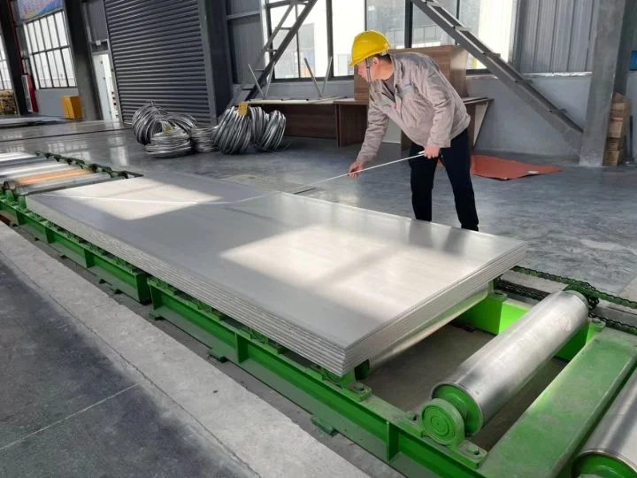 304 316 1020 1045Chinese Factory Spot Hot DIP Corrugated Roofing Carbon/Aluminum/Stainless Steel/Galvanized Steel Plate Sheet Z85G/M Metal Z275 Dx51d 5083 3003