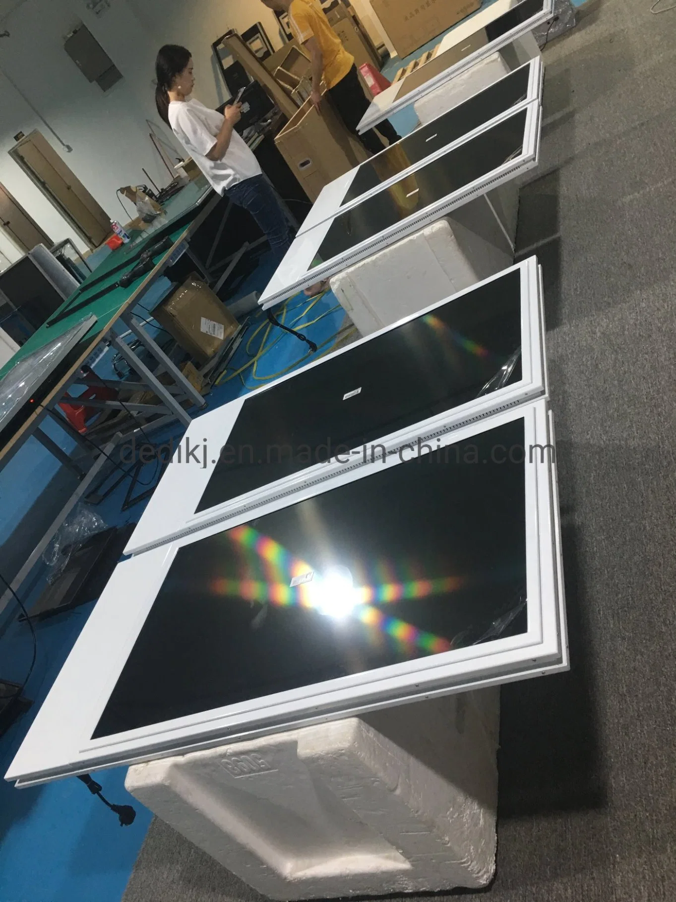 Dedi 43pulgadas de pantalla LCD ultracompacto de doble cara