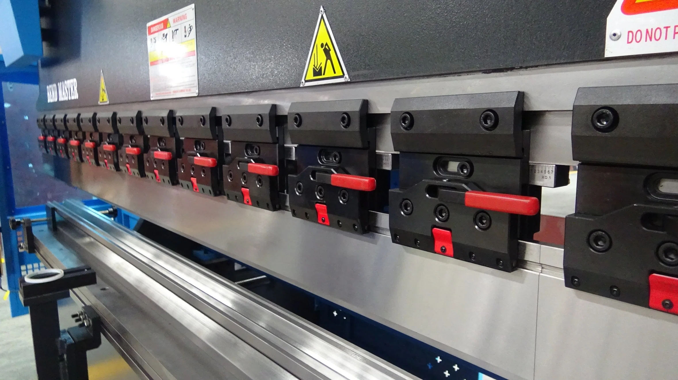 Plate Hydraulic Press Brake, Cheap Sheet Metal Brake, Sheet Metal Brakes for Sale