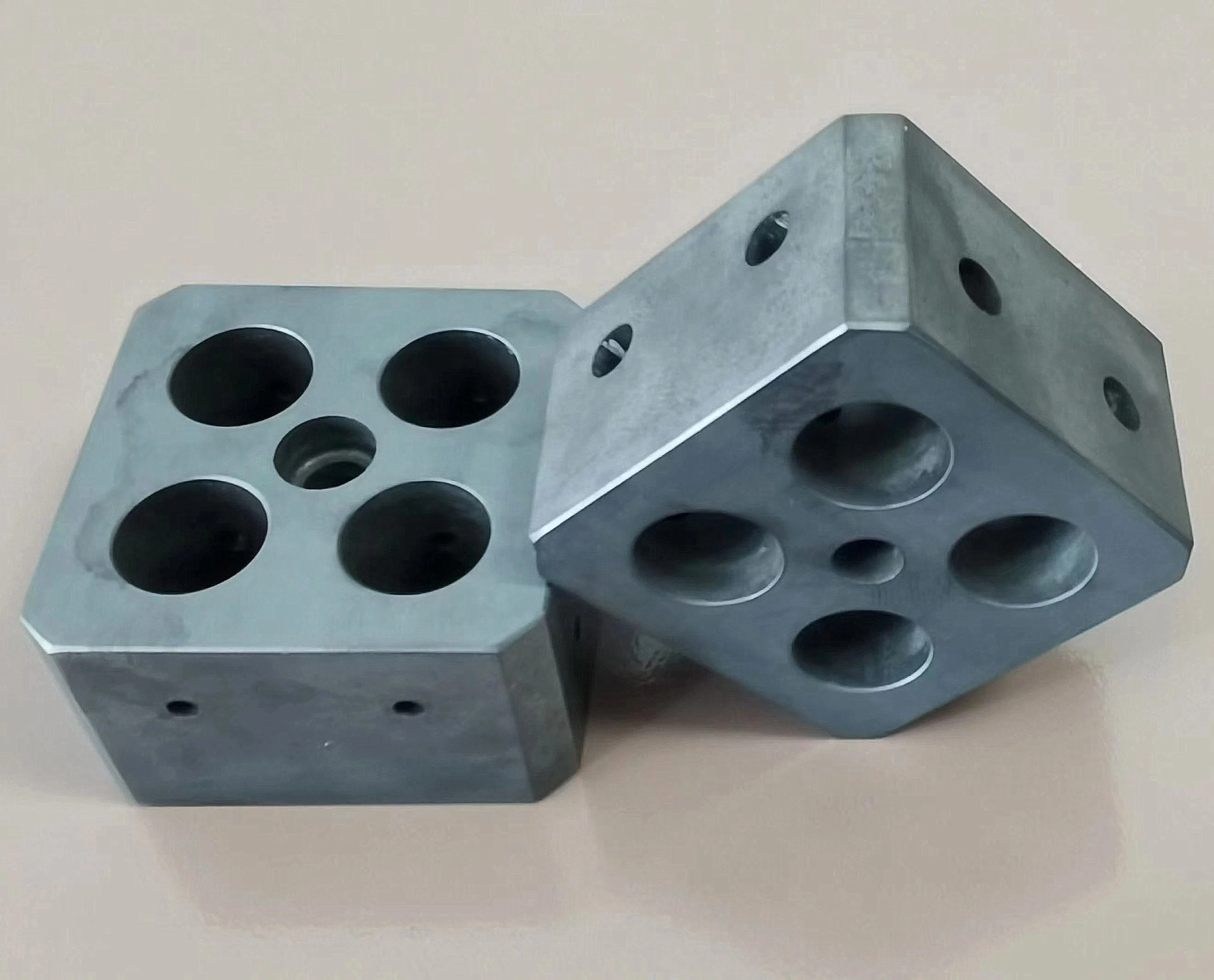 Strength Factory Exports Overseas Pressureless Sintered Silicon Carbide Products