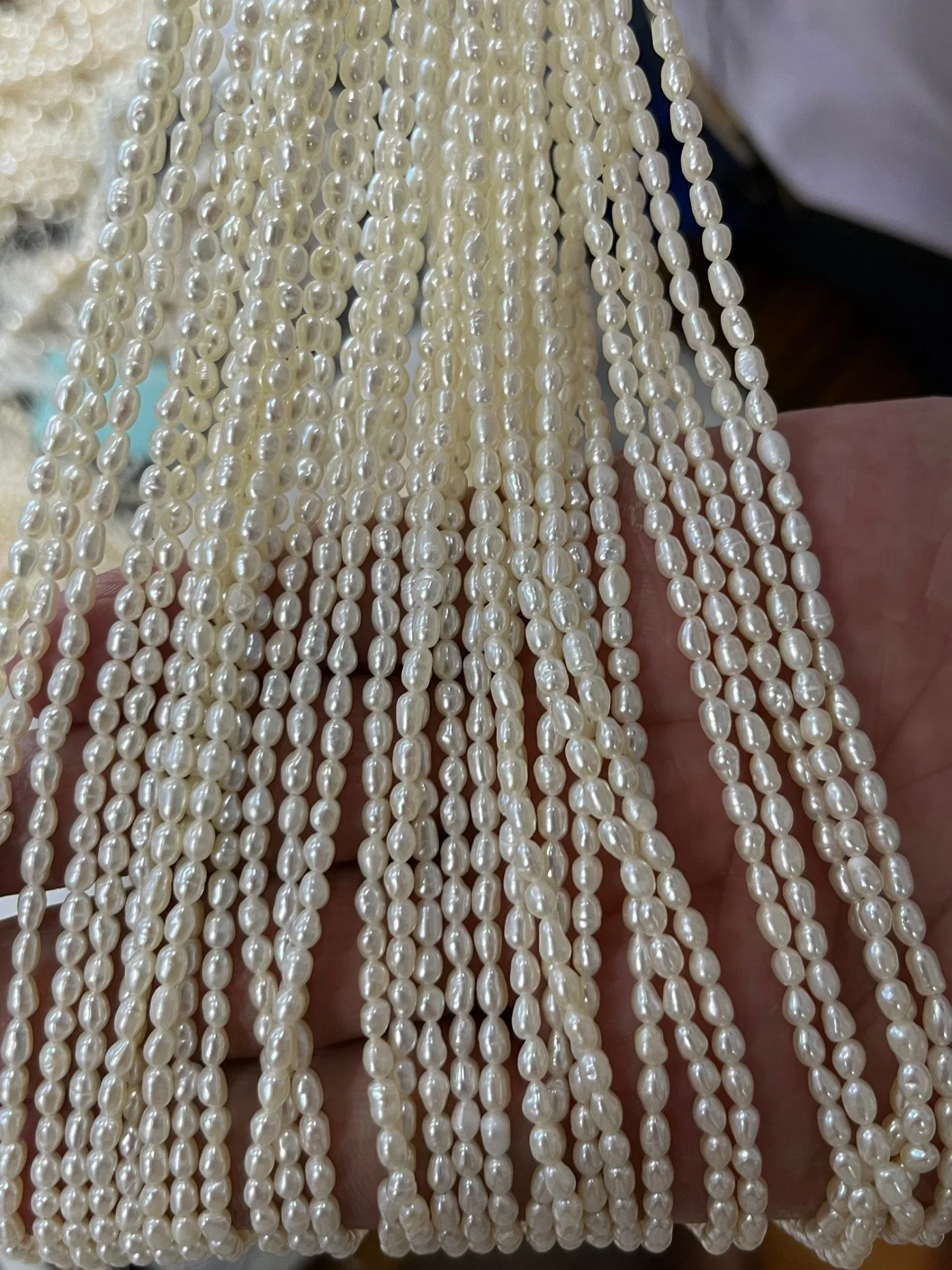 Wholesale/Supplier 2 -3mm White Rice Freshwater Pearl Strands Custom Fashion Jewelry Making