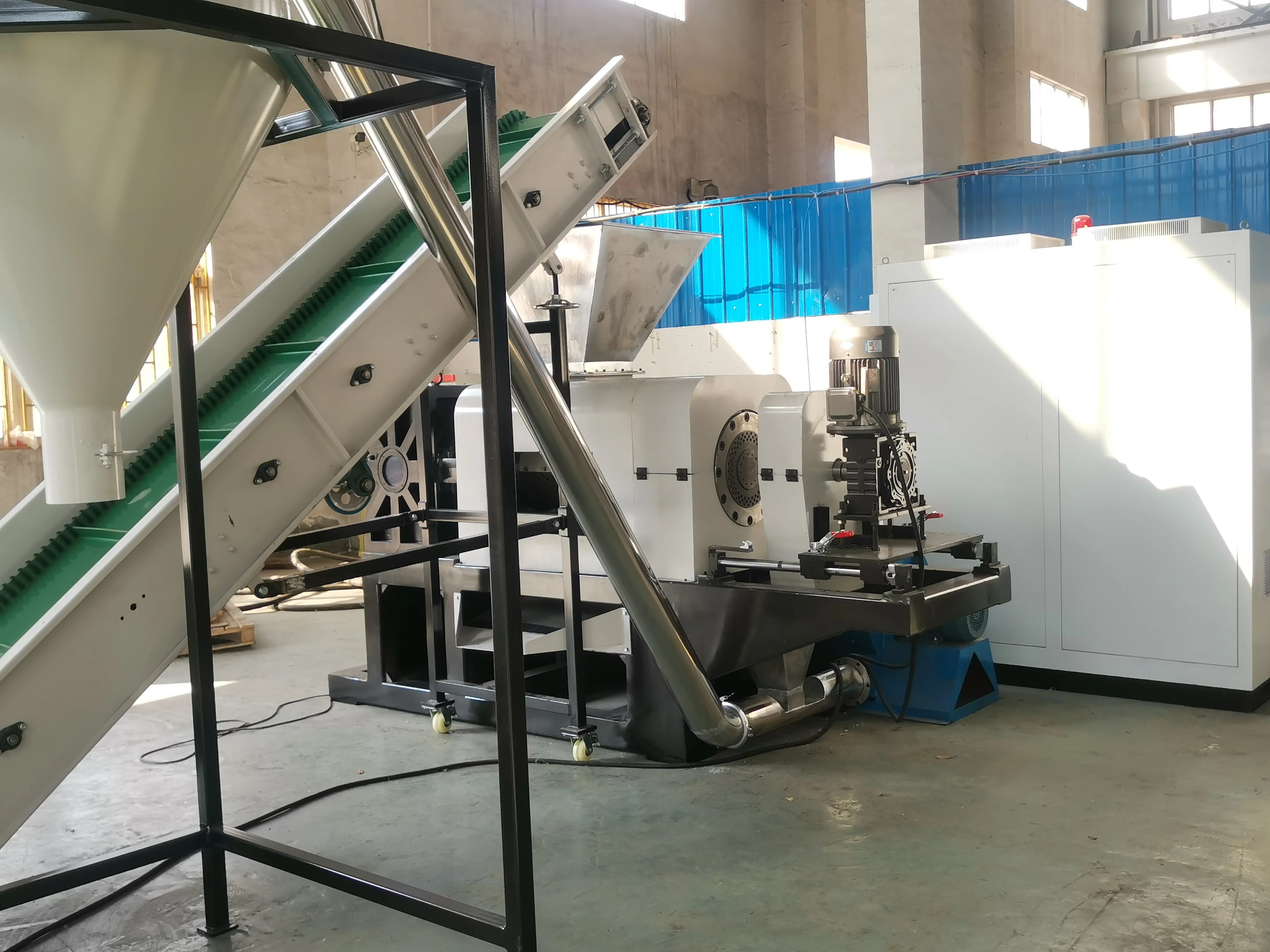 PP PE LDPE Film Plastic Squeezing Screw Press Dryer Machine