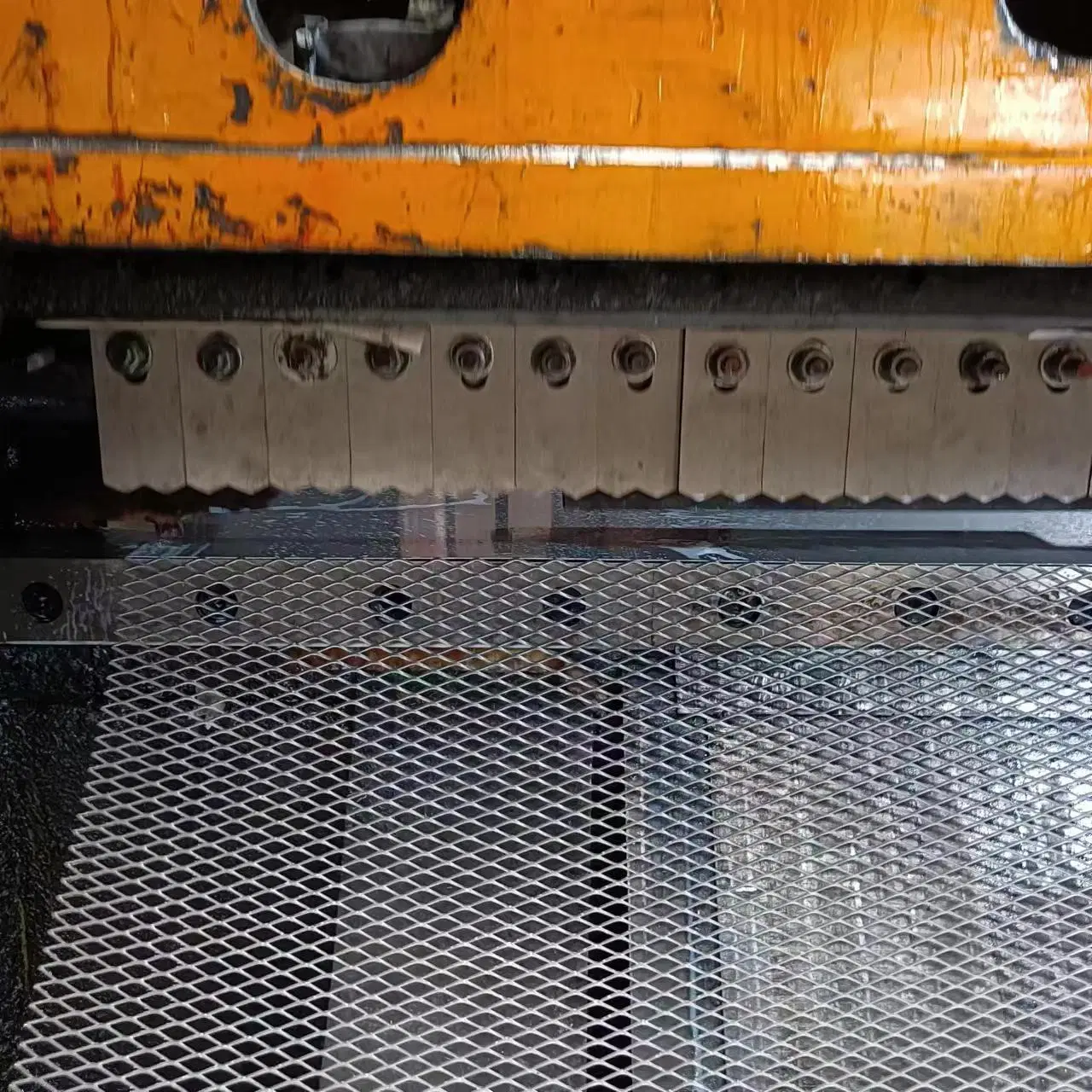 2023 Anping Factory Slotted Hole Perforated Metal Sheet