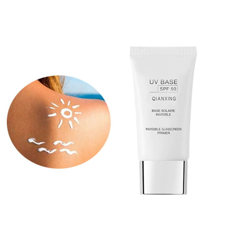 Un écran solaire de la peau du visage blanchissant Sun protection écran solaire Crème Hydratante Crème solaire