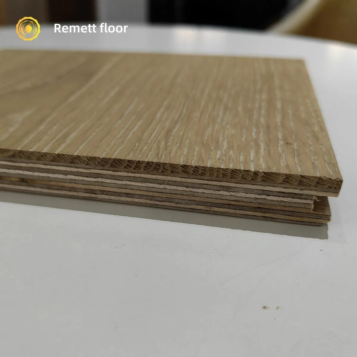 190mm breit natürliche weiße Eiche Massivholz+Bodenbelag heißer Verkauf in USA Distressed Oak Engineered Hardwood Flooring