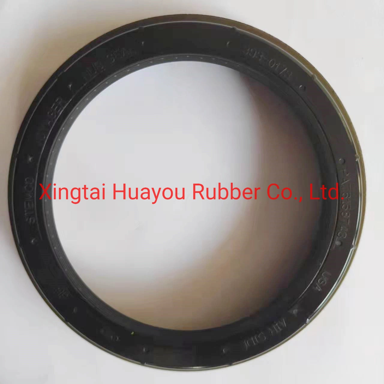 393-0173 Pat. 6158743 Hub Oil Seal for Mack Size 121*160*30mm