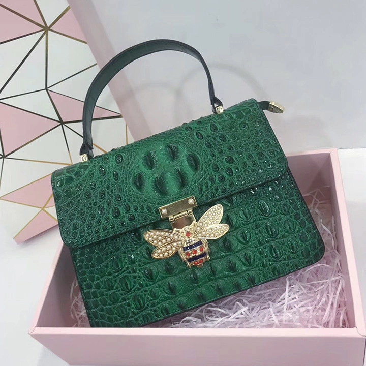 Sh1382 China Product Market Wholesale/Supplier Crocodile Animal Pattern Ladies Handbags Women Shoulder Sling Handbags with Honey Bee Metal Accessory