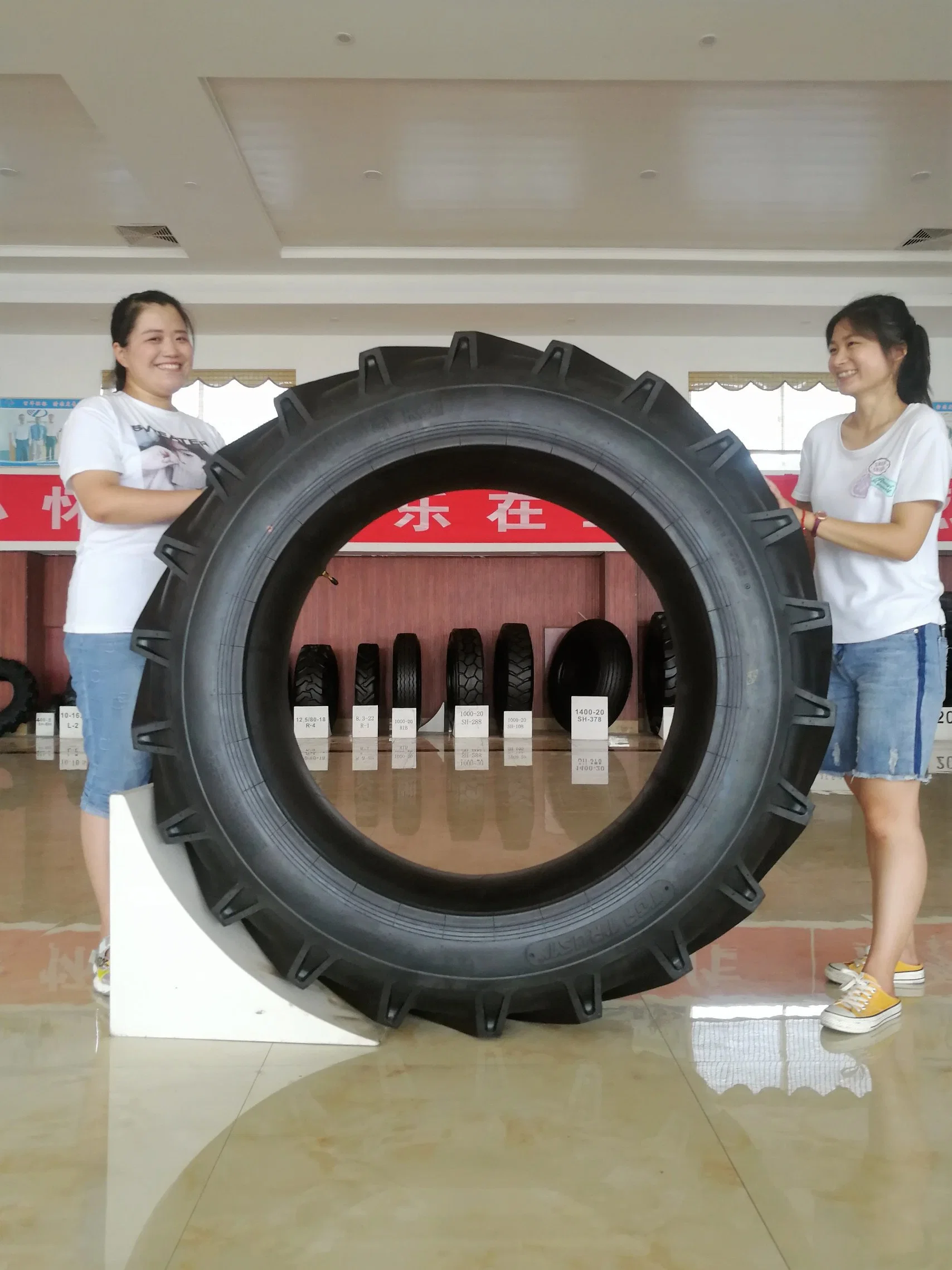 R1 New Agricultural Tire 15.5-38 Used for Tractor Tire