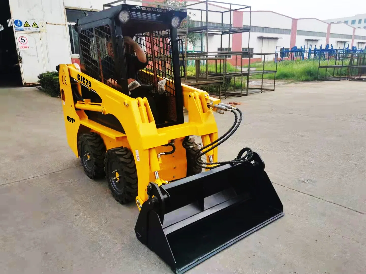 Mini Joystick Loader 500kg 700kg 1050kg 1500kg Wheel Skid Steer Loader with Attachments