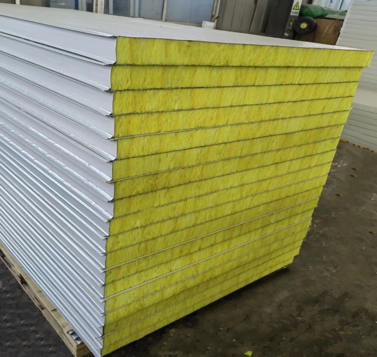 40kg/M3 Density EPS/PU/PIR/Rockwool/Polyurethane/Glasswool Color Steel Sandwich Panel for Warehouse/Workshop/Cold Store Room/Cleanroom/Laboratory