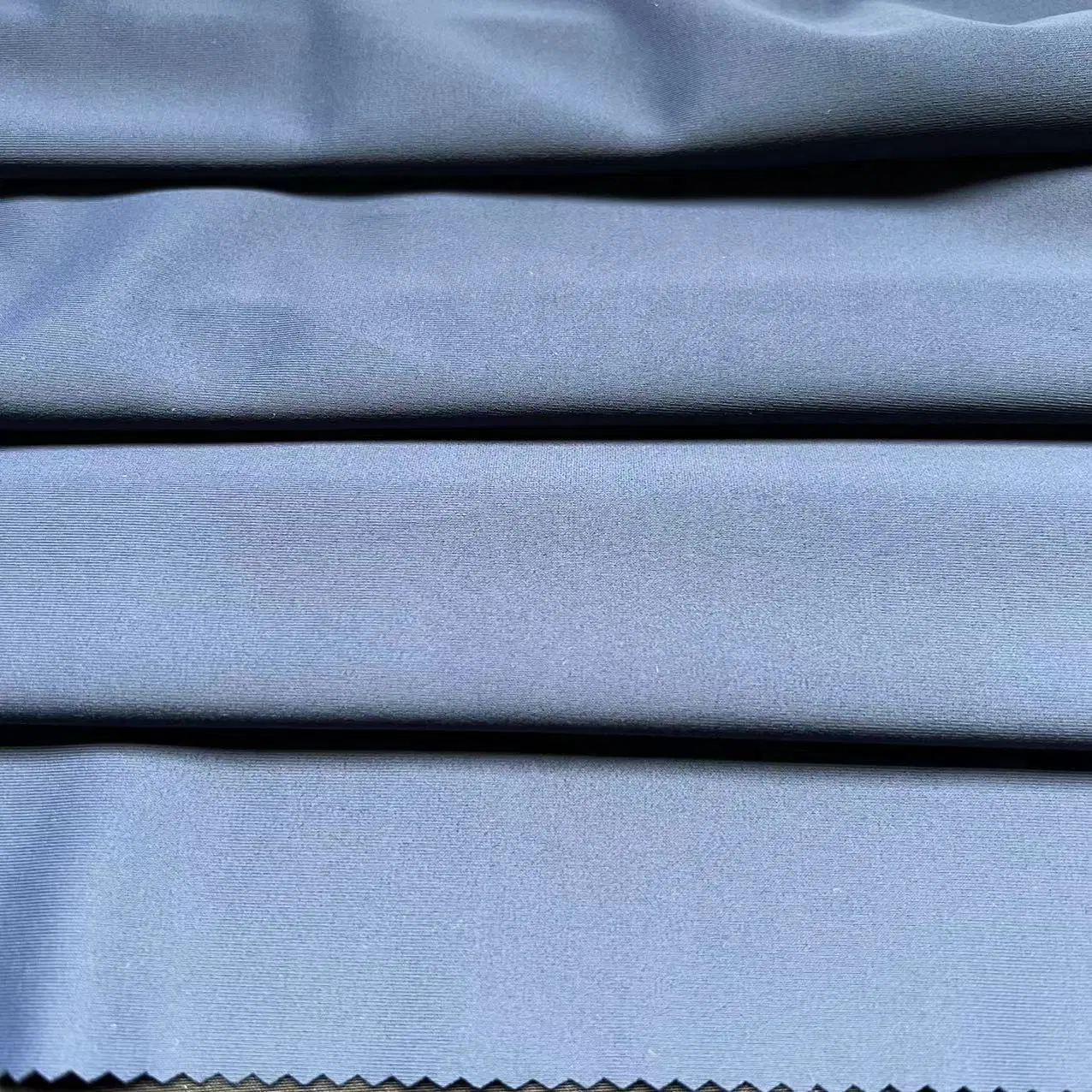 Wholesale/Supplier Market Nyoln Spandex 220GSM Swimwear Fabric in Sports Wear