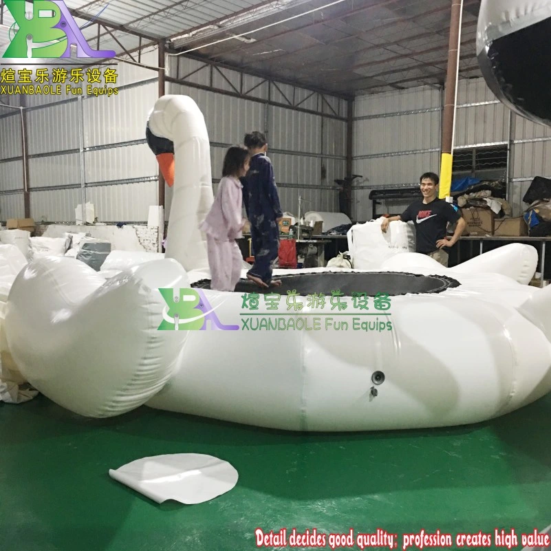 Inflable White Swan cama flotante de trampolín para adultos