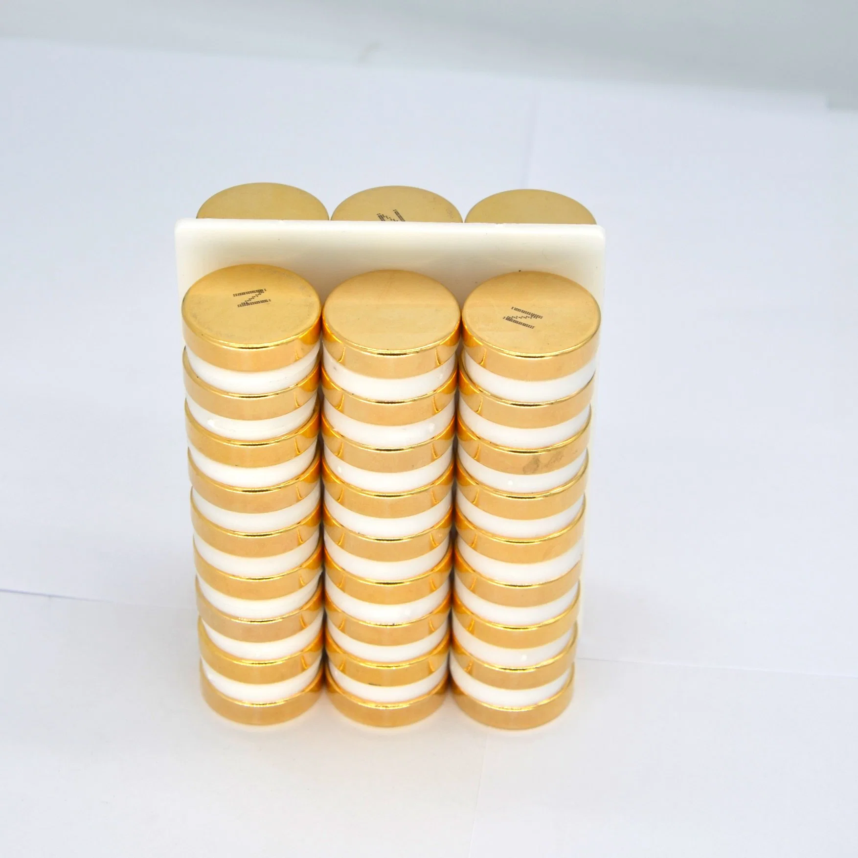 20 Years NdFeB Magnetic Factory Customize Coating Gold Coated Strong Magnet Disc Neodymium Permanent Magnet for Outer Parts