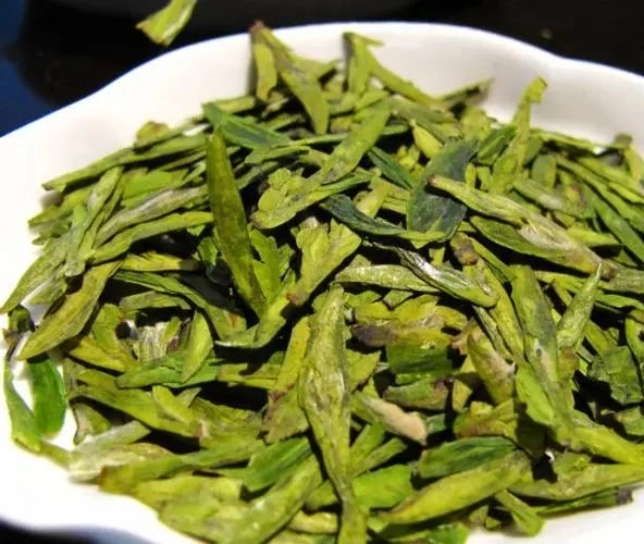 Orgánico Certificado Premium Business Regalo ocasión 100% de Rendimiento de alta calidad/alto costo Longjing West Lake Green Tea Dragón Bueno