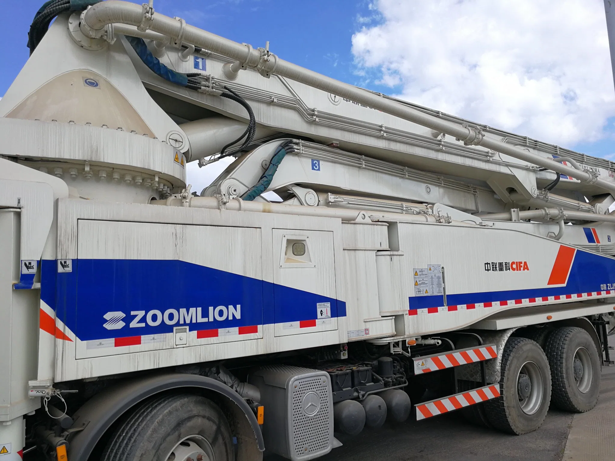 Zoomlion 52m usada bomba concreto Second-Hand máquinas de construção de equipamento pesado