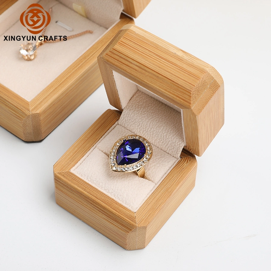 Natural Bamboo Jewelry Pendant Necklace Display Box Customized Real Bamboo Gift Package Box