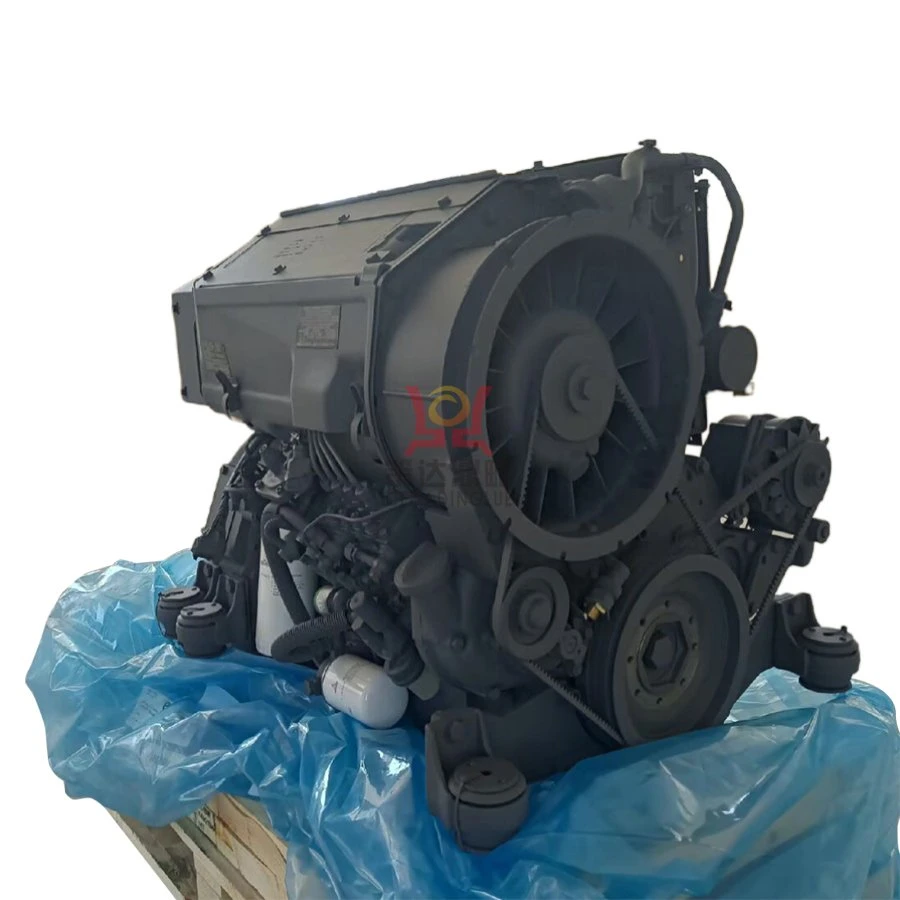 محرك Deutz بارد بـ 4 أسطوانات طراز 2000cc من Deutz طراز Bf4l914 والمزرعة الجرار