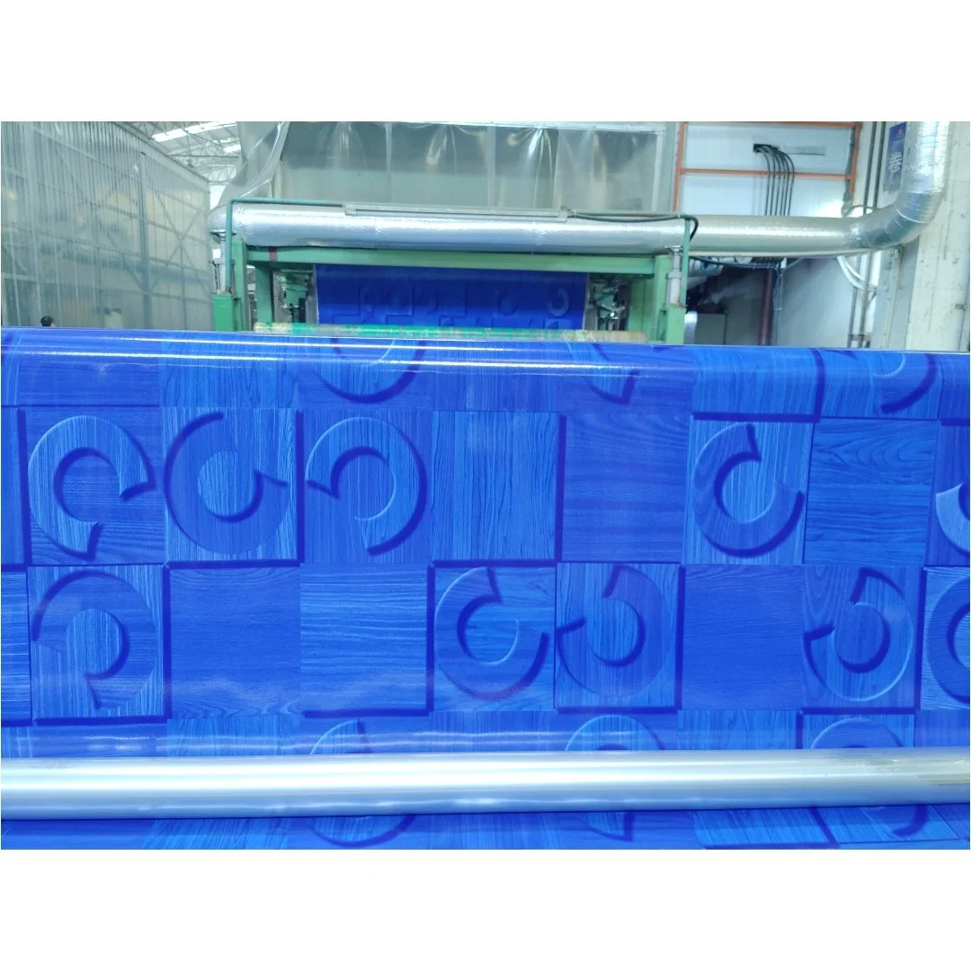 prix d'usine modèles colorés bleu vert rouge brun plancher stratifié étanches Plastique Vinyle Sponged appui les rouleaux de revêtement de sol PVC
