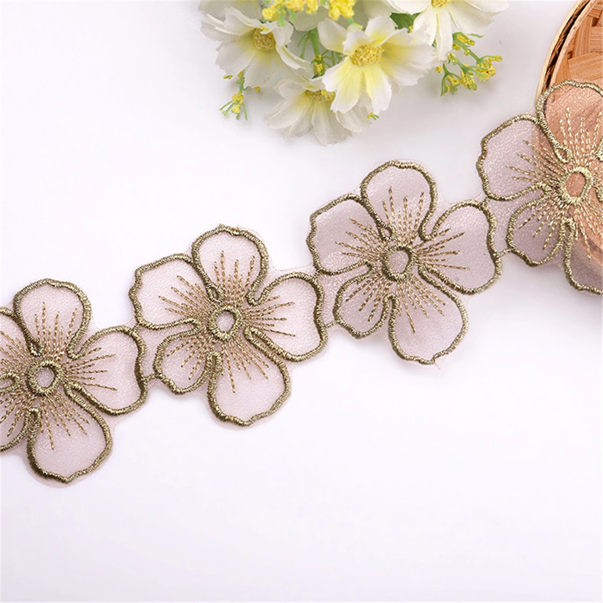 Hot Sale Water-Soluble Mesh Fabric Embroidery Filigenous Lace Hollowed out Lace Five-Petal Flower Three-Dimensional Embroidery Accessories