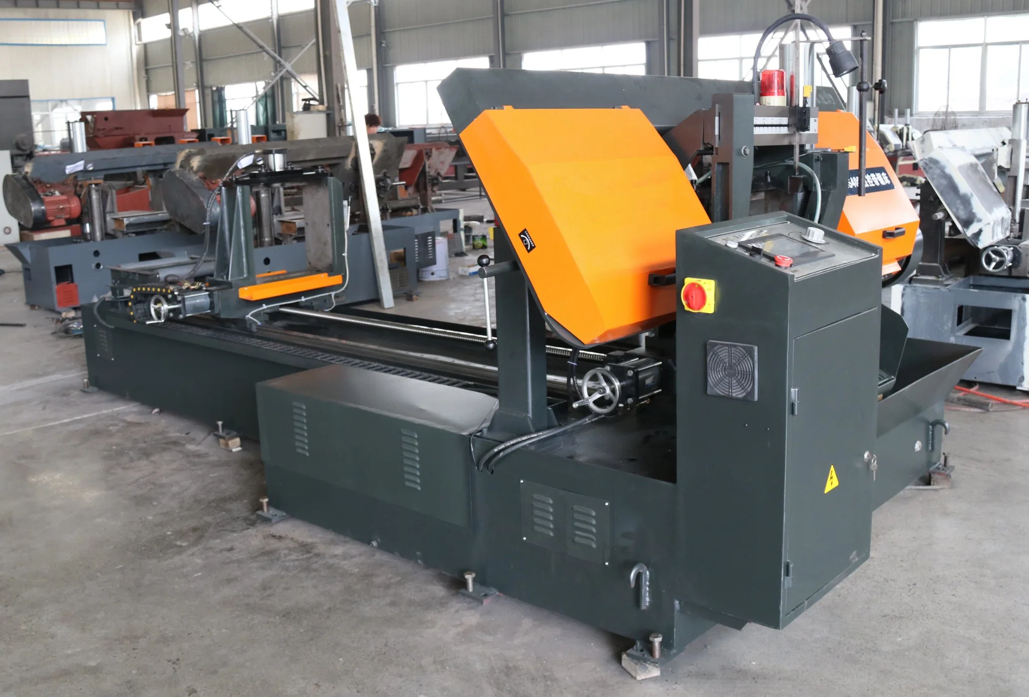 400mm Auto Material Feed CNC Band Saw Automatic Cutting Sawing Machine