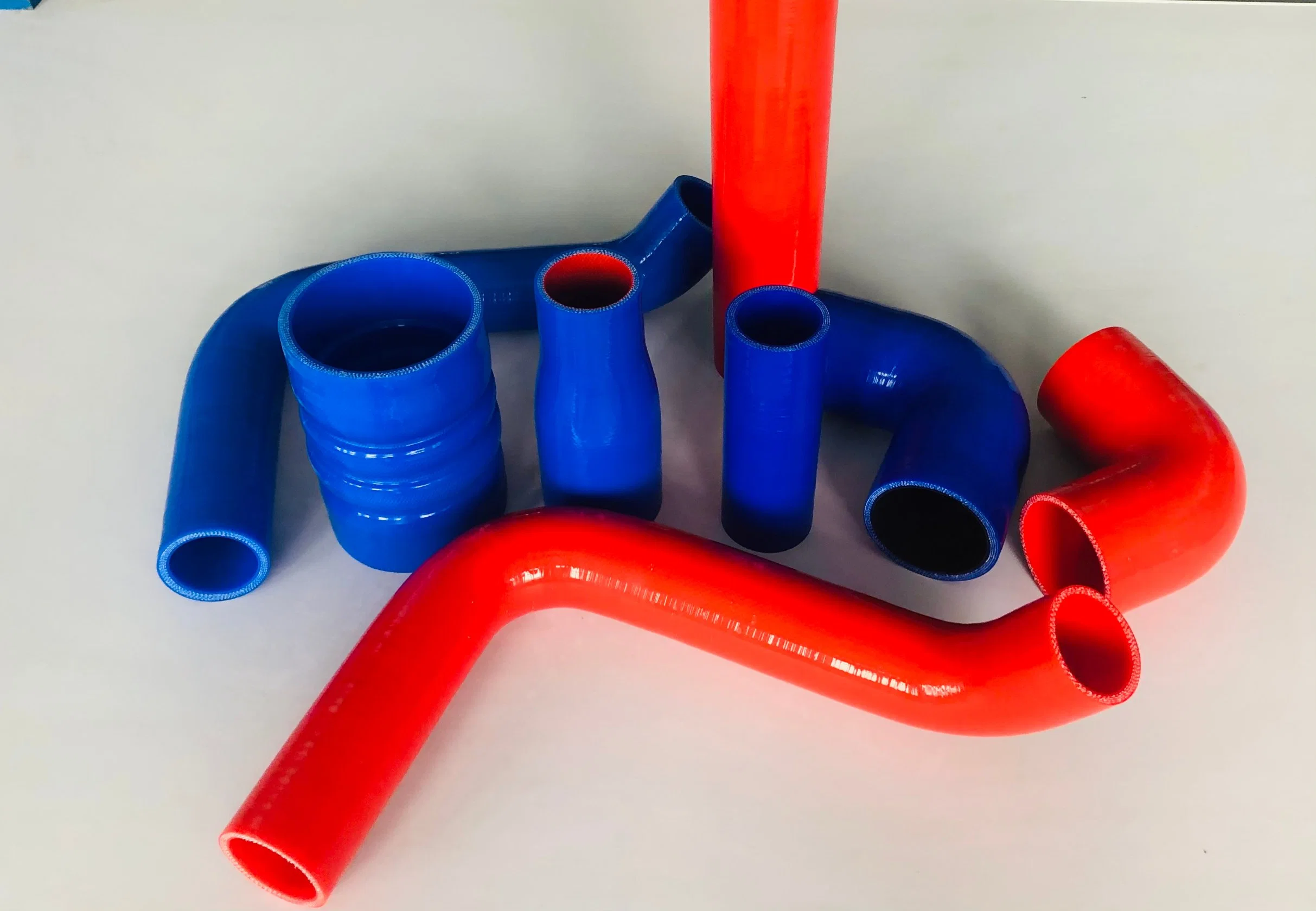 High Temperature and Pressure Resistance Extruded Waving Reinforced Straight Cooling Silicone Tube