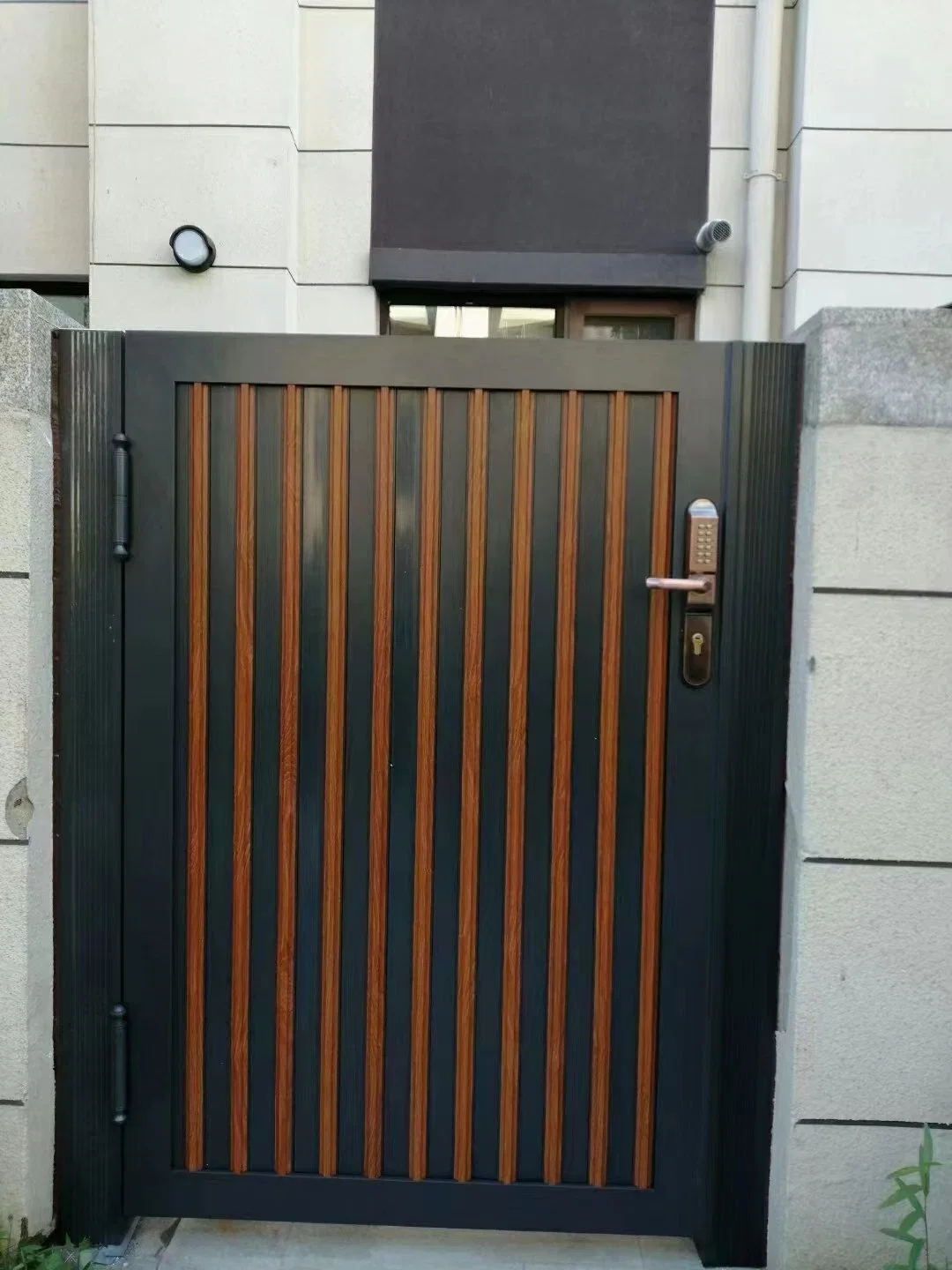 Portas de alumínio estilo europeu portas de Villa Electric Garden Gates alumínio Courtyard Gate