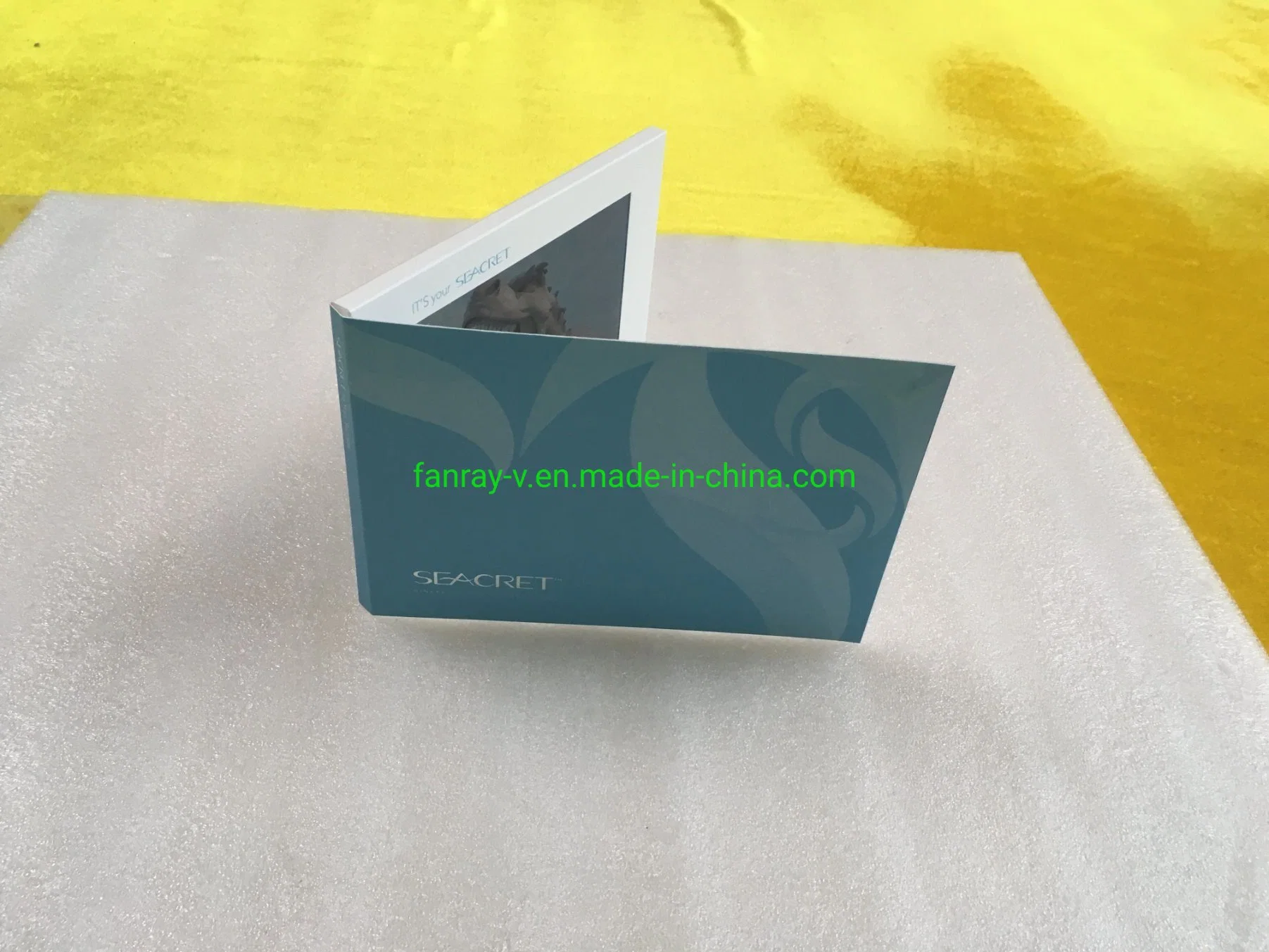 Factory Personalised 7inch LCD Video Book Video Folder for Medical Industry