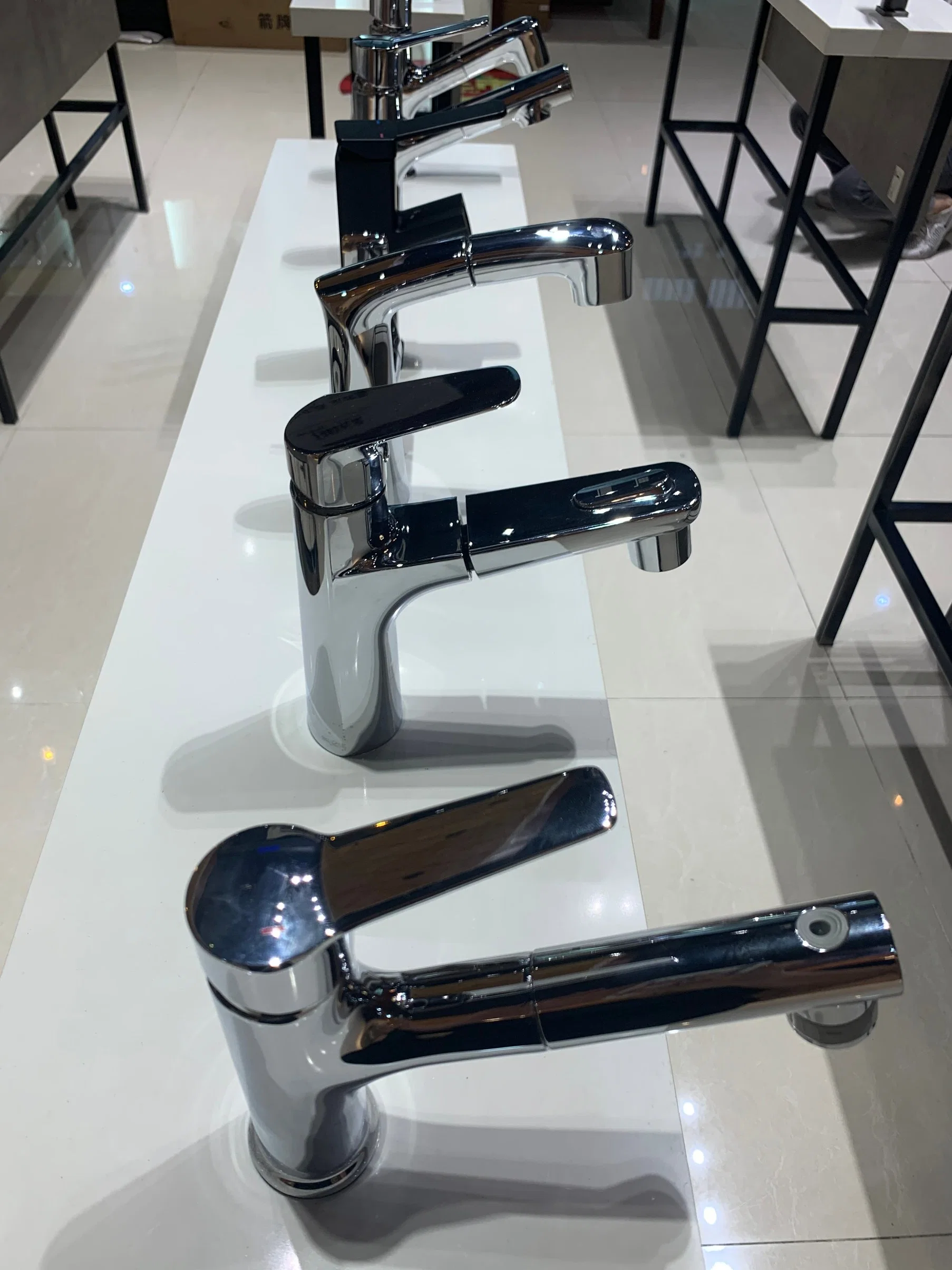 Rbt CNC Sanitary Ware Machinery for Bathroom Fittings Faucets Taps Drilling Tapping and Milling