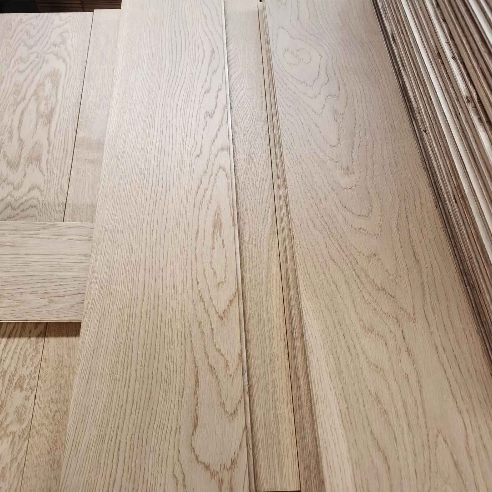 Easy Cleaning European Oak Engineered Flooring with Best Grade