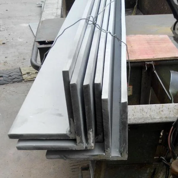 Heigh Quantity AISI 304/309S/310/405/409 Hot Rolled Building Material Stainless Steel Angle Bar