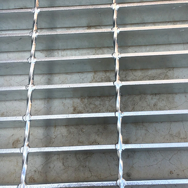 Galvanized Steel Bar Grating for Manhole Cover, Stair Tread, Floor Drain Grate