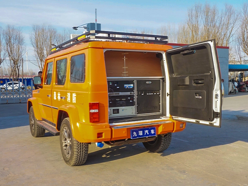 Off Road Communication Vehicle - Peking Bj80 4X4