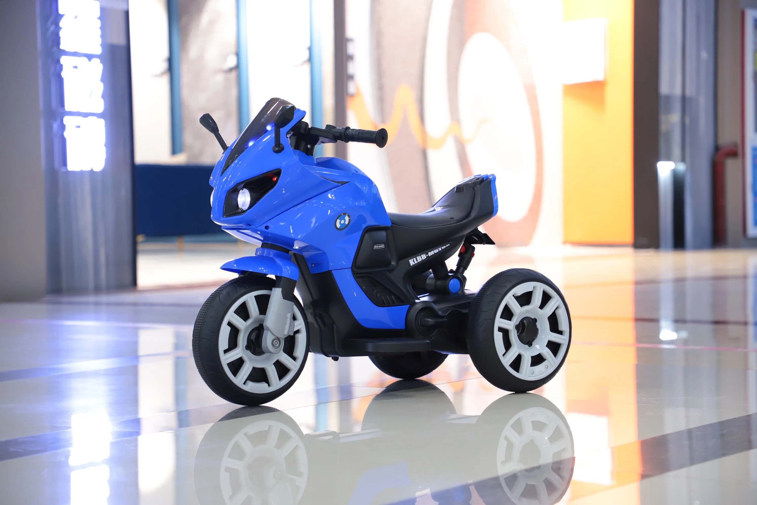 Boys and Girls' Electric Cars/Children's Entertainment Toys/Three Wheel Electric Motorcycles