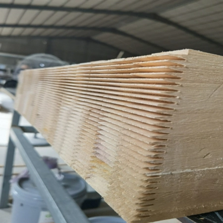 La producción de madera maciza pegamento Paulownia Paneles de madera finger joint Board