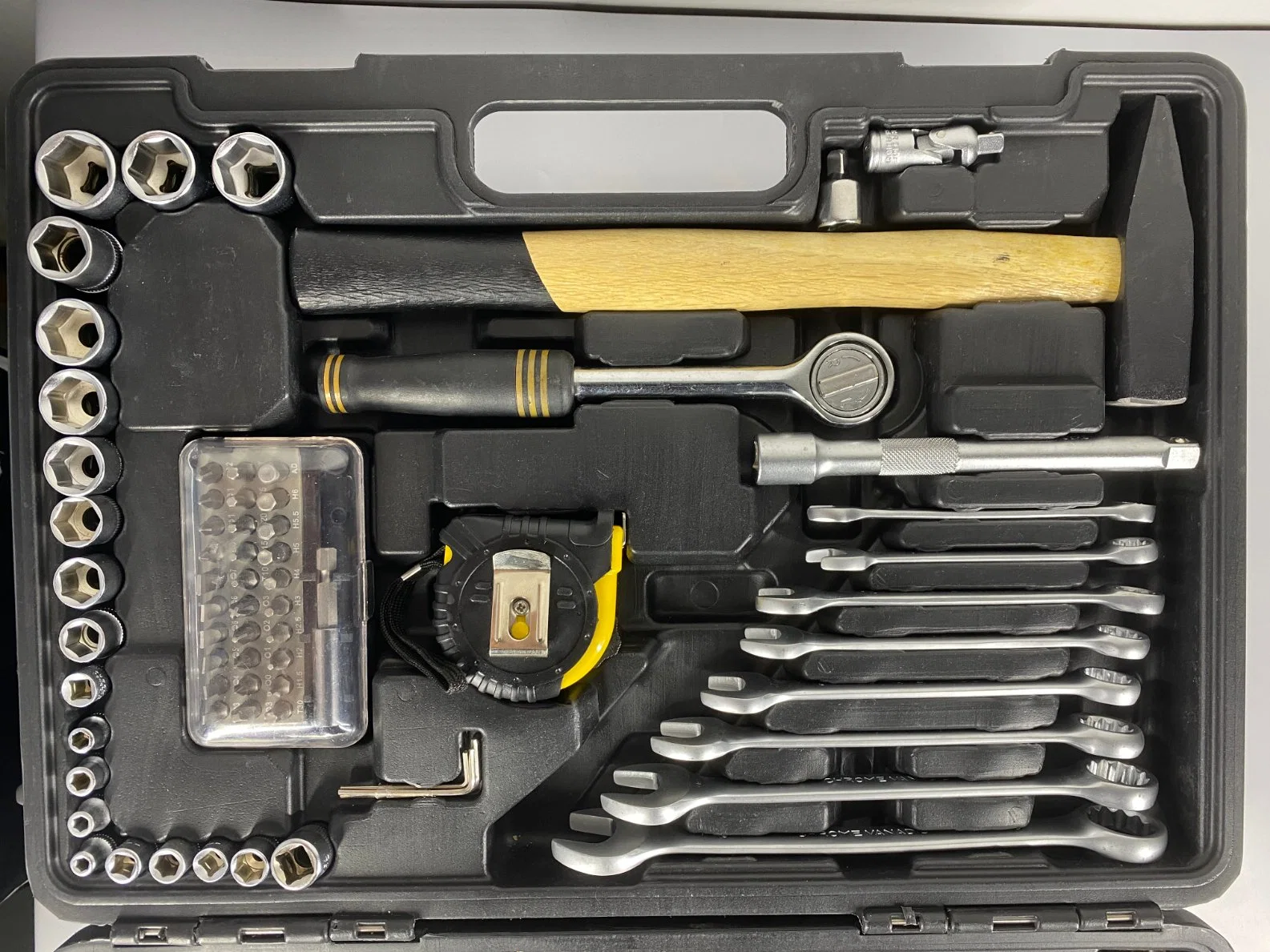 Hand-Werkzeuge Hardware 84PCS Haushalt Werkzeugkasten Set Kombinationswerkzeug