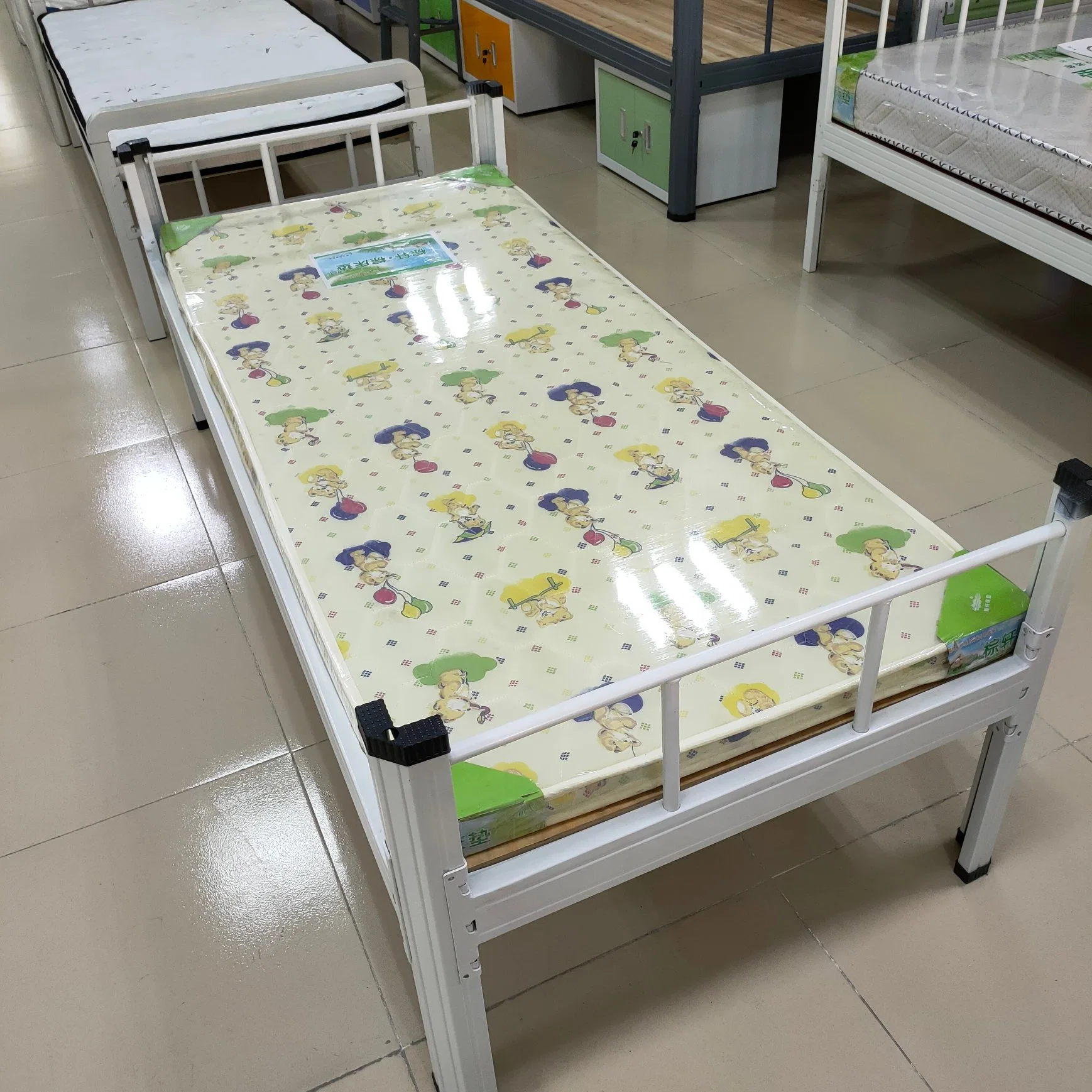 Bedroom Furniture Metal Single Bed for Sale (BD-28)