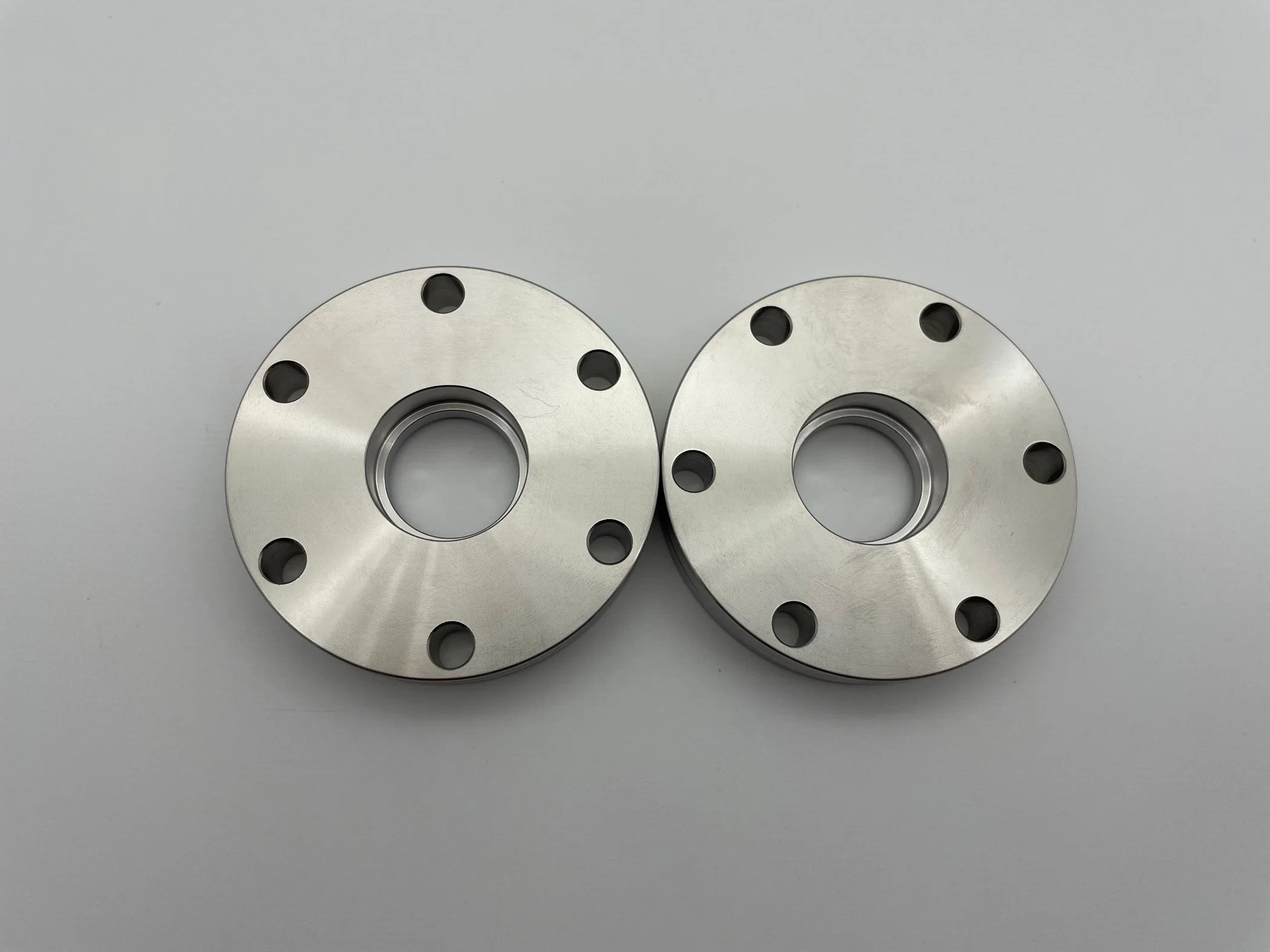 Customized Uhv Flange Stainless Steel Flange Cast Flanges CF Bored Flange with Threaded Holes