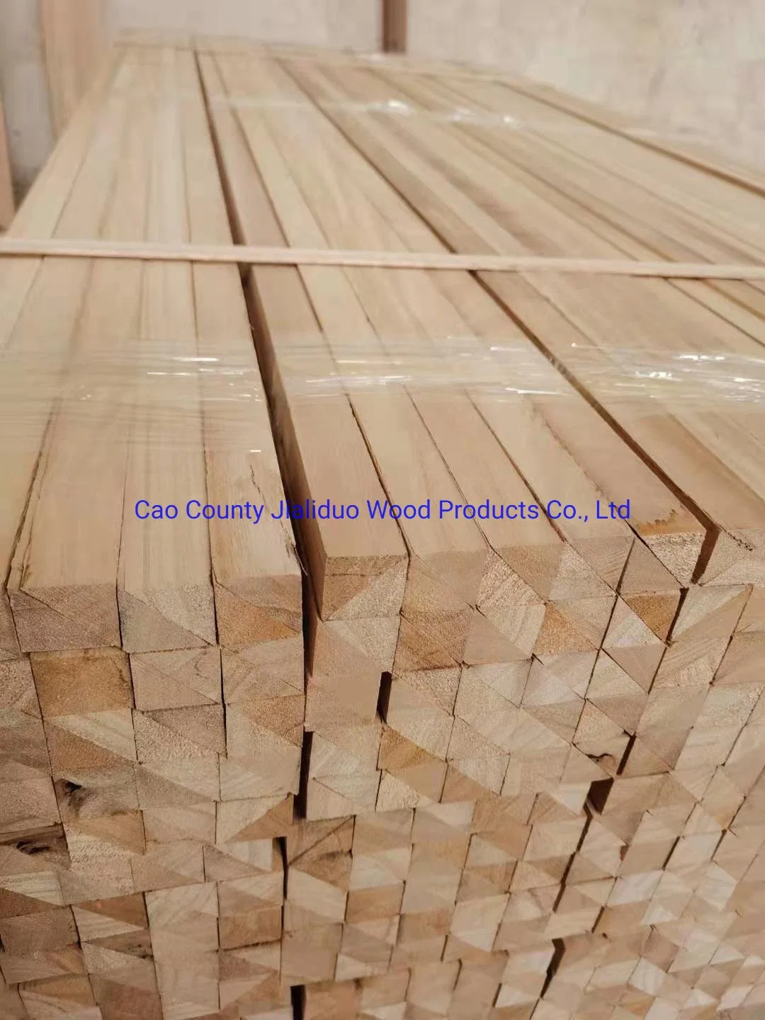 Hot Selling China Solid Wood 28X28mm Paulownia Square Chamfers