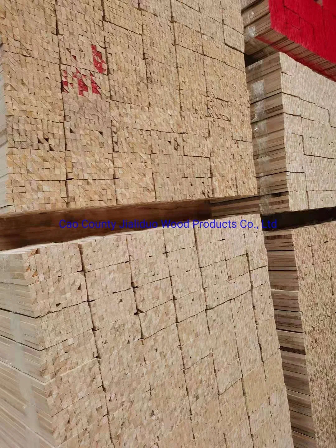 Prix bon marché Paulownia Triangle Wood Battens - le plus grand sous-sol en Chine